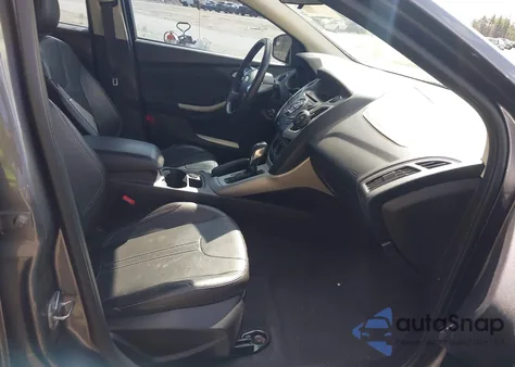 2014 Ford Focus Se из США, поврежденный, VIN 1FADP3K22EL314452